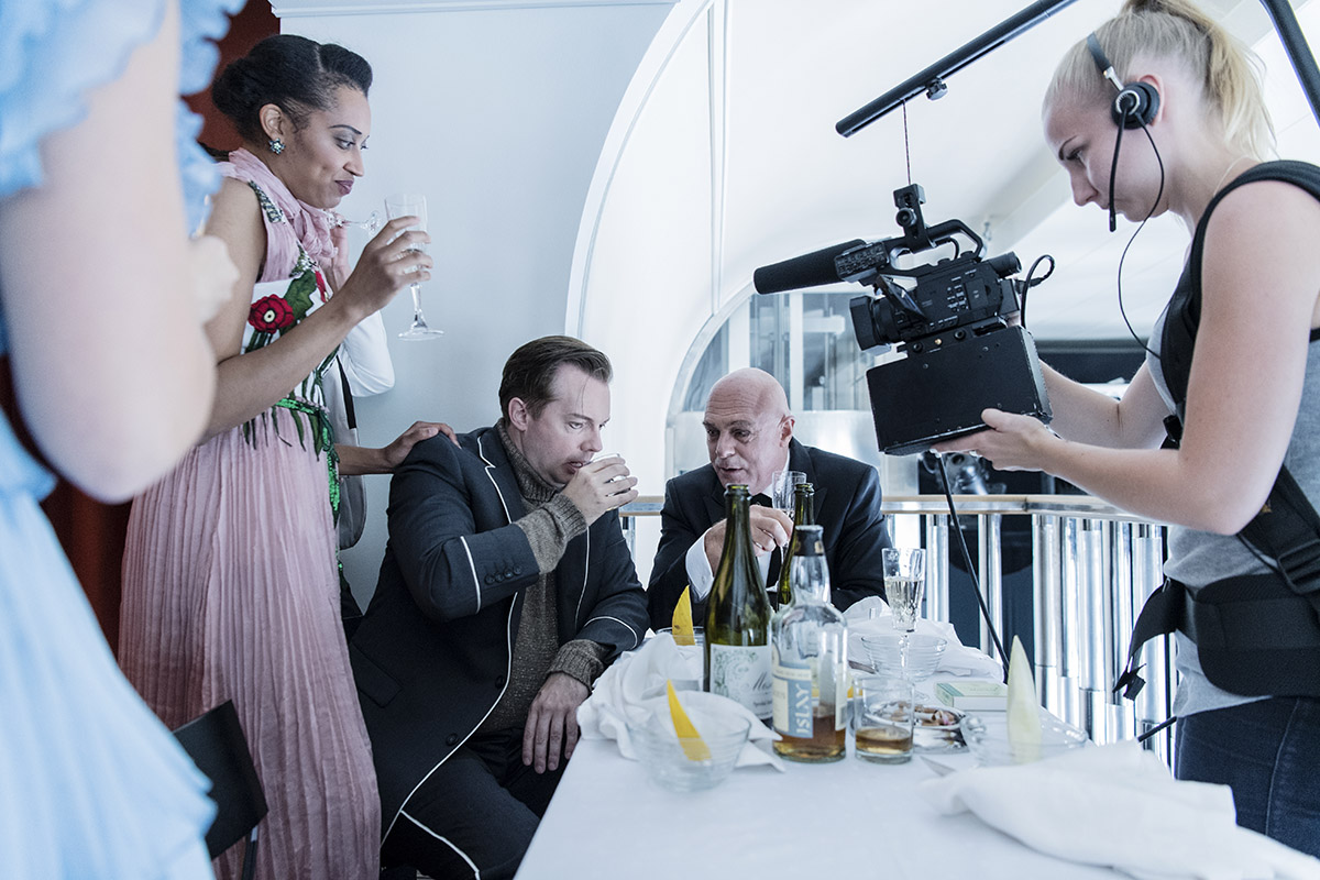 film som livestreamas på scenen