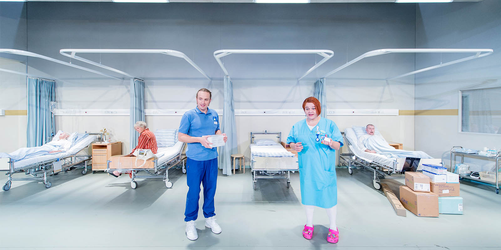 Ulla Skoog, Hampus Hallberg, Tove Wiréen och Sven-Åke Gustavsson i Var god dröj!