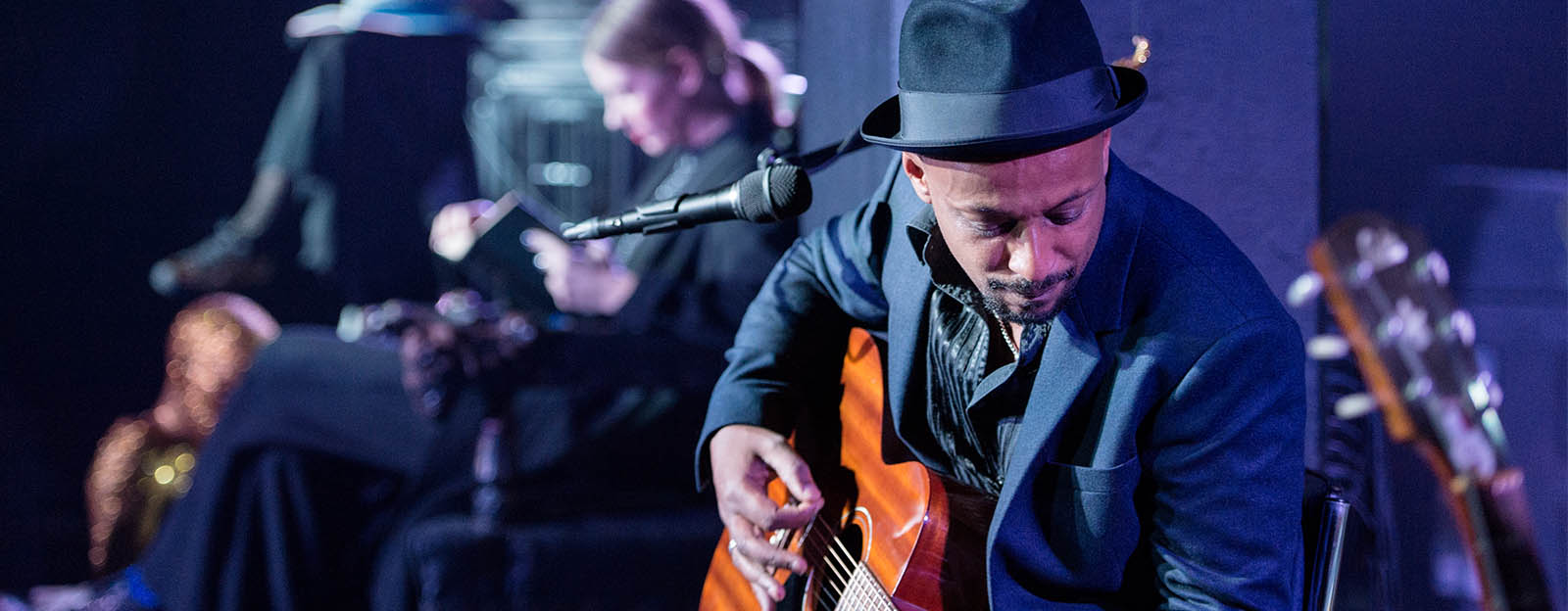 I förgrunden Daniel Lemma, i bakgrunden Marie Delleskog, Mia Eriksson