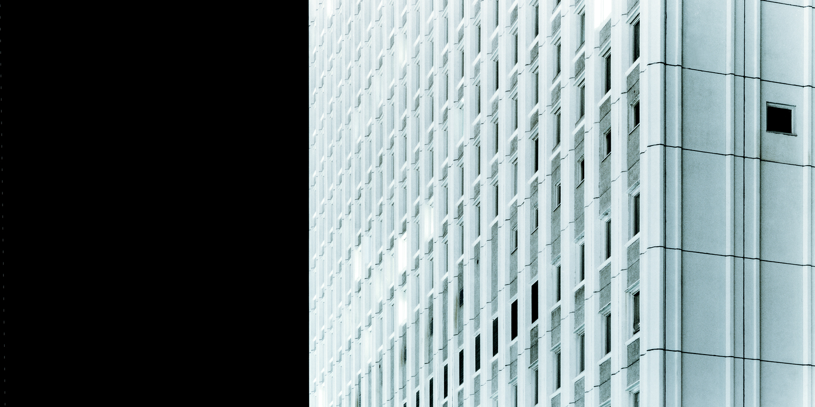 Kampanjbild Lång tystnad. Plötsligt Mörker